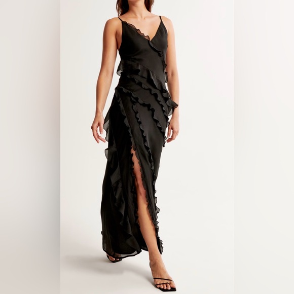 Abercrombie & Fitch Dresses & Skirts - Abercrombie & Fitch Draped Ruffle Maxi Dress Color Black Size XS